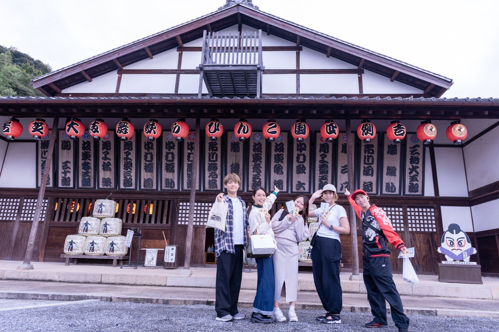 現存する日本最古の芝居小屋、旧金毘羅大芝居『金丸座』