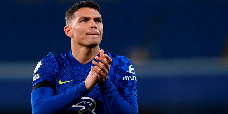 Cuộc sống và sự nghiệp ban đầu của Cầu thủ bóng đá Thiago Silva