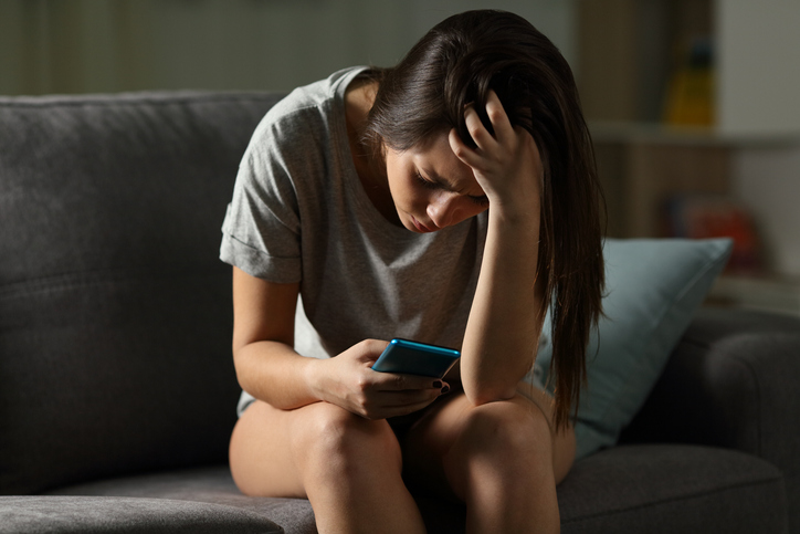The Mental Health Risks of Social Media Addiction