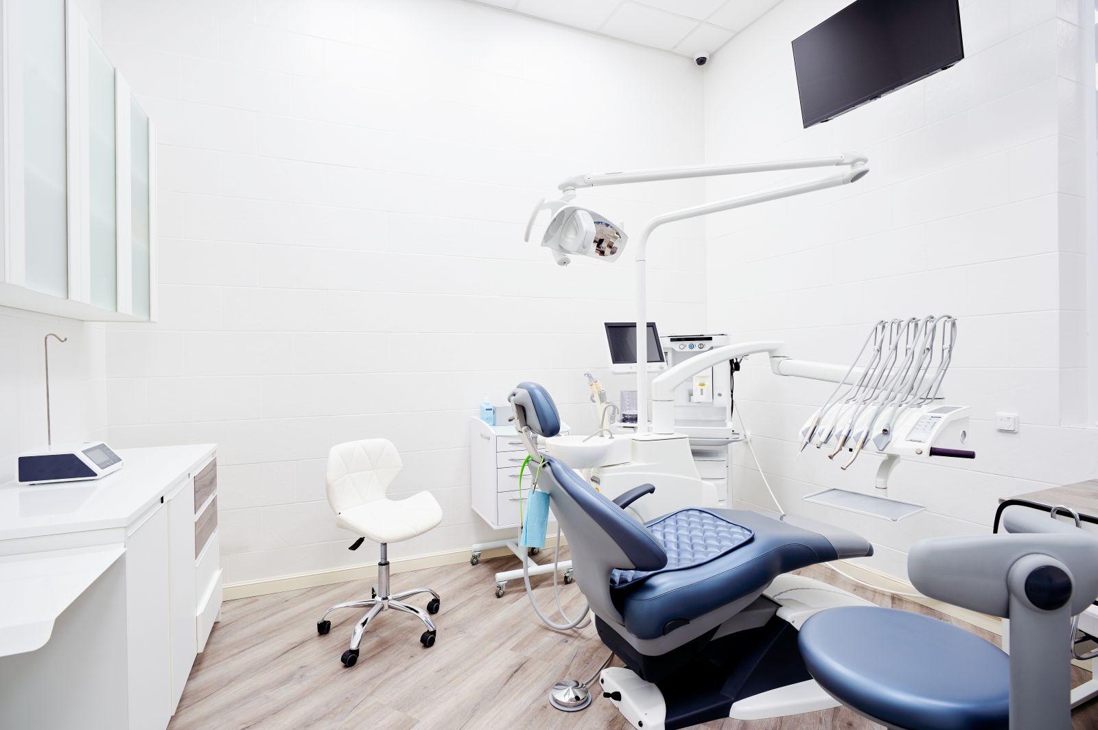 The Best Dentists in Abu Dhabi: Where to Go for the Perfect Smile
