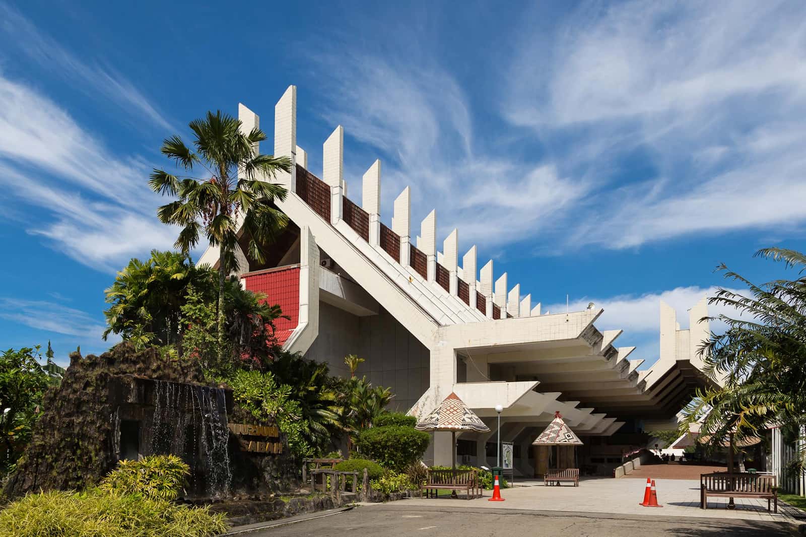  things to do in kota kinabalu Visit Sabah State Museum