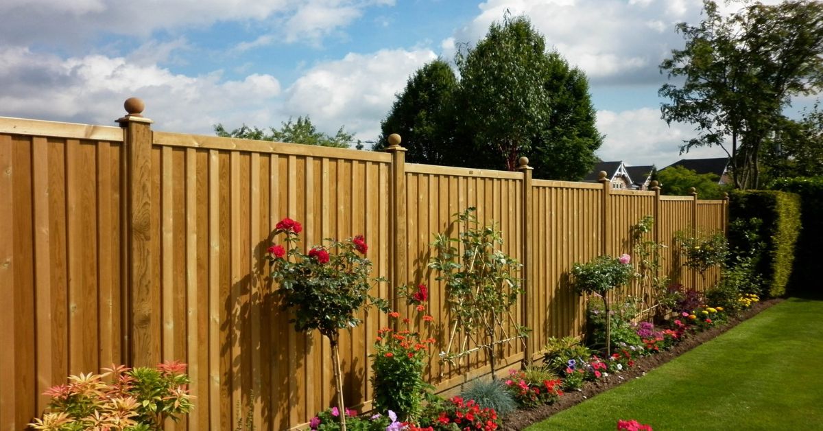 Select a Bold Fence Color