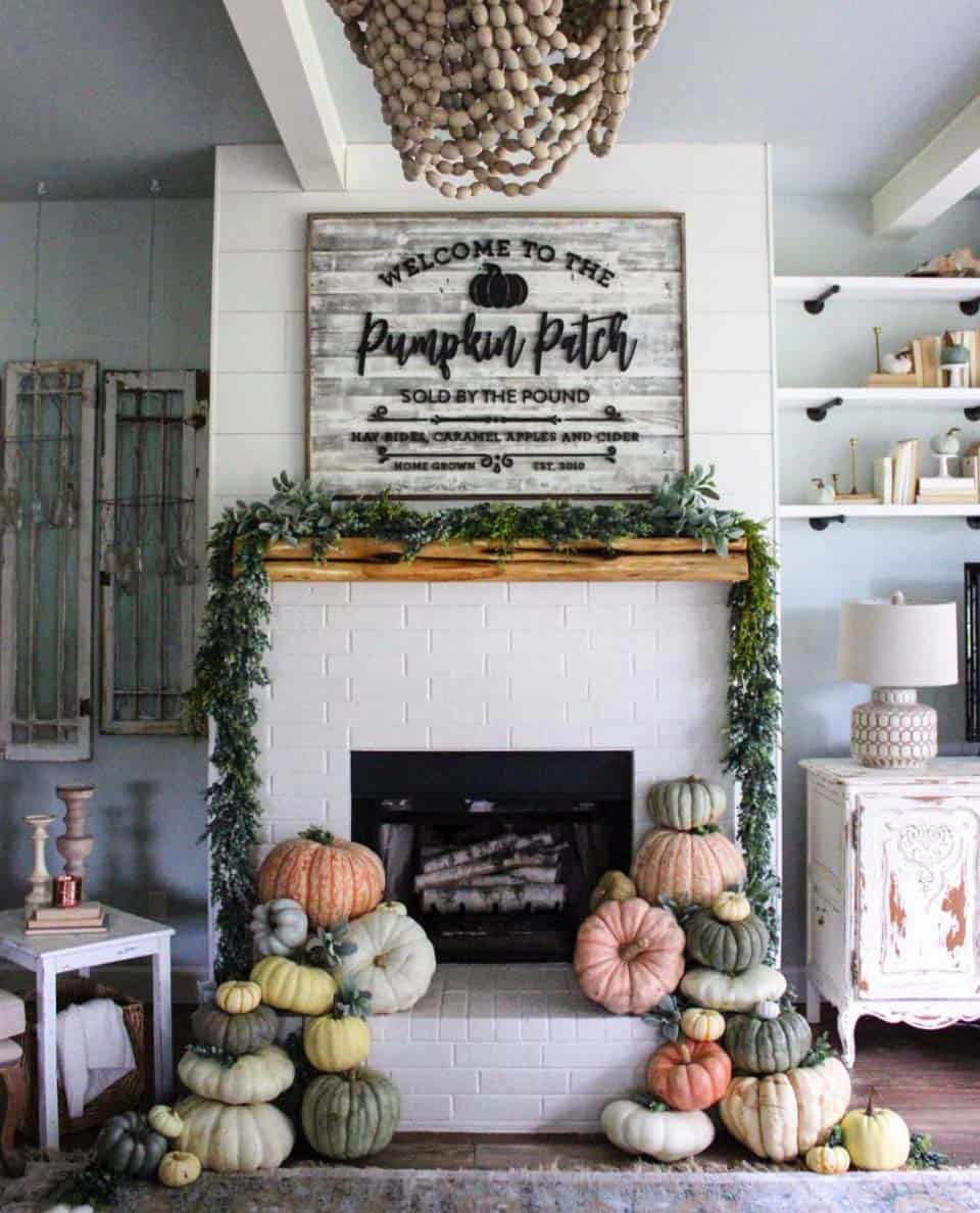 Rustic Fall Mantel Decorating Ideas