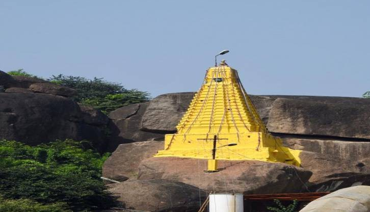 Padmakshi Temple Shata gopuram 