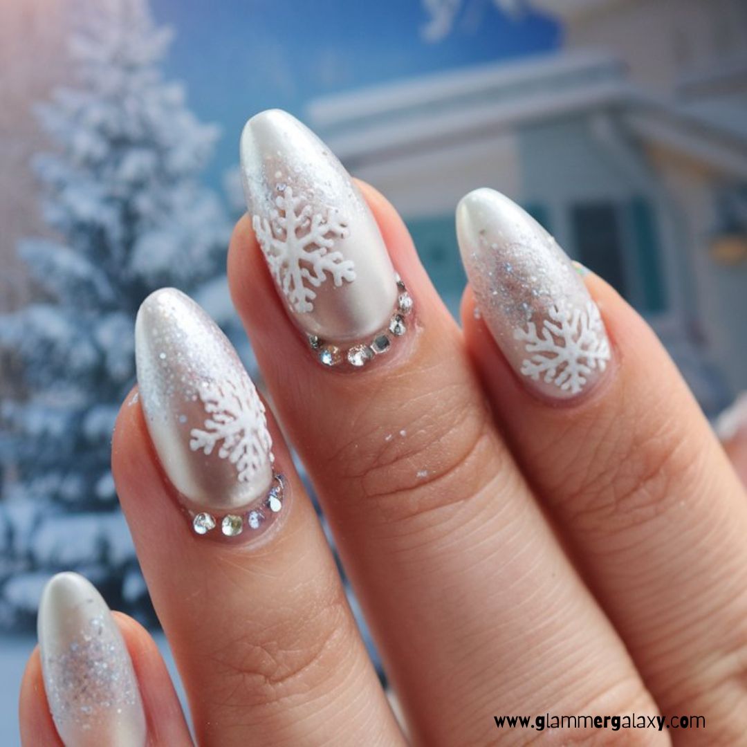 Christmas holiday Nails having Frosty Pearl Nails
