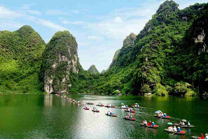 must visit vietnam places