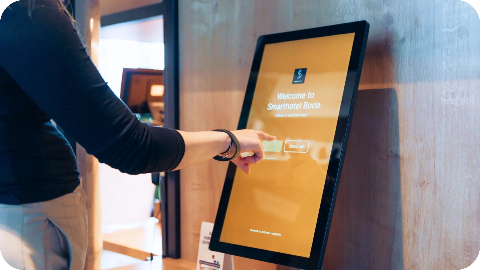 Here are the three major types of interactive signage, plus the nine major subtypes to consider.