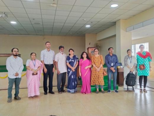 C:\Users\vinayak-2022\Downloads\WhatsApp Image 2025-04-02 at 9.06.08 PM (1).jpeg