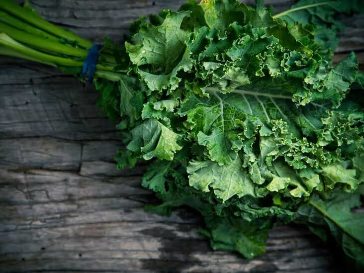 Kale, a vegetable good for a vegan diet.