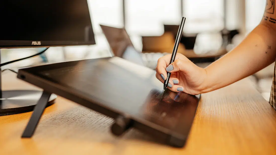 A Pro Pen 3 élménye a Wacom Cintiq 2025-ös kiadásán