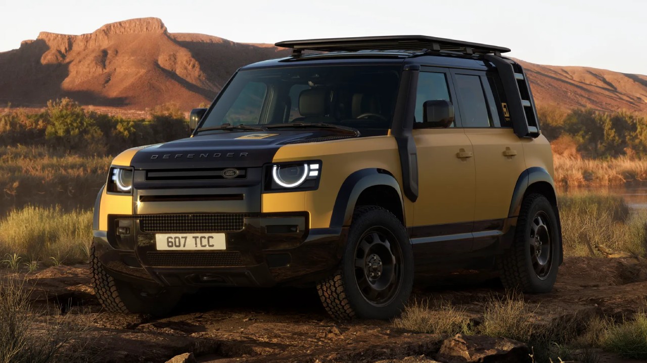 The Defender 110 Trophy Edition blends classic design with modern tech, delivering a unique driving experience across the toughest terrains.