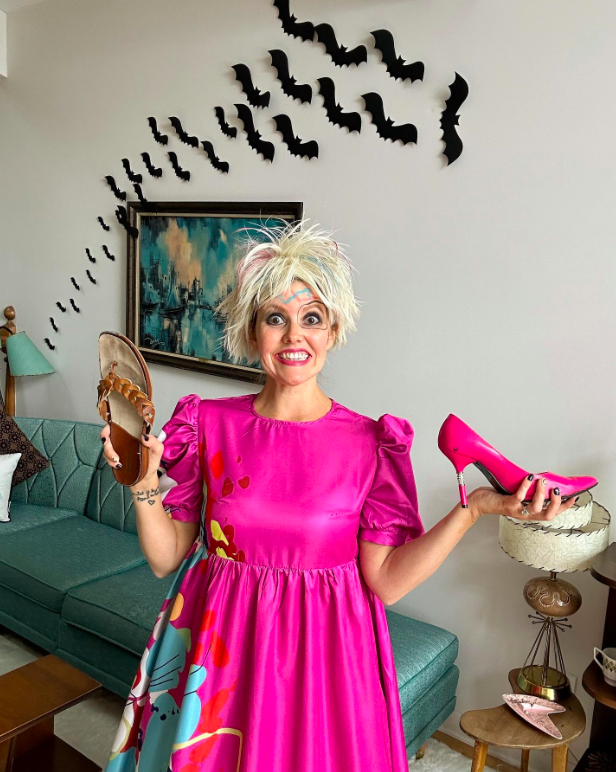 barbie costumes, barbie halloween costumes, barbie halloween costume ideas, barbie halloween costume for women, barbie halloween outfit, barbie costume ideas, barbie costume ideas women