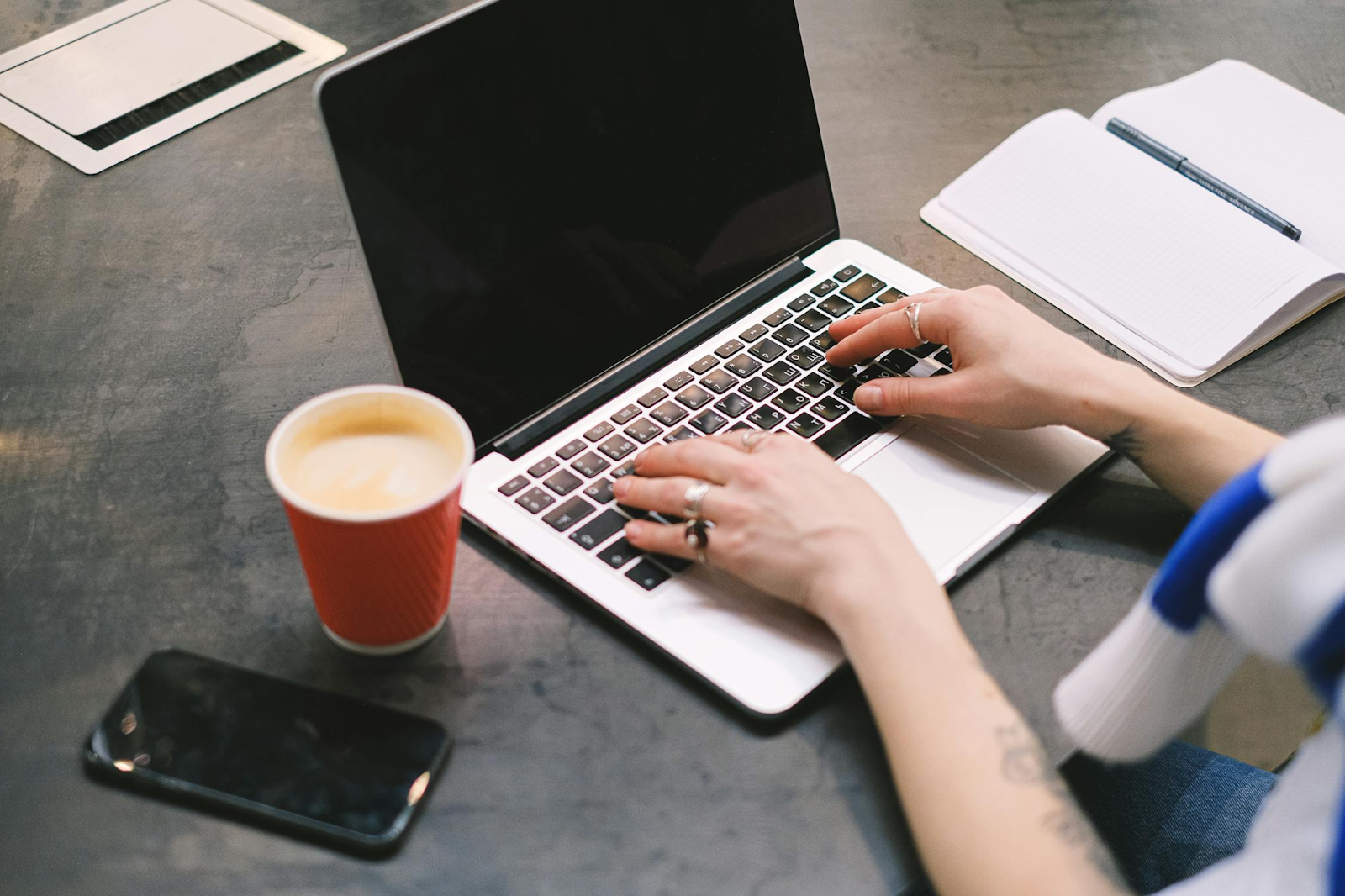 Top 5 Software Solutions For Virtual Desktop Publishing Projects