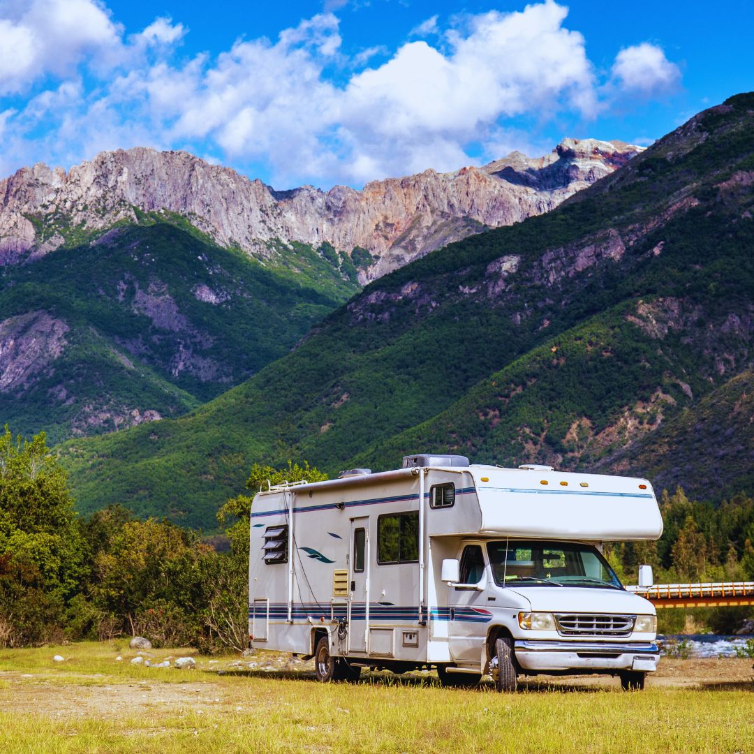 rv in the mountains