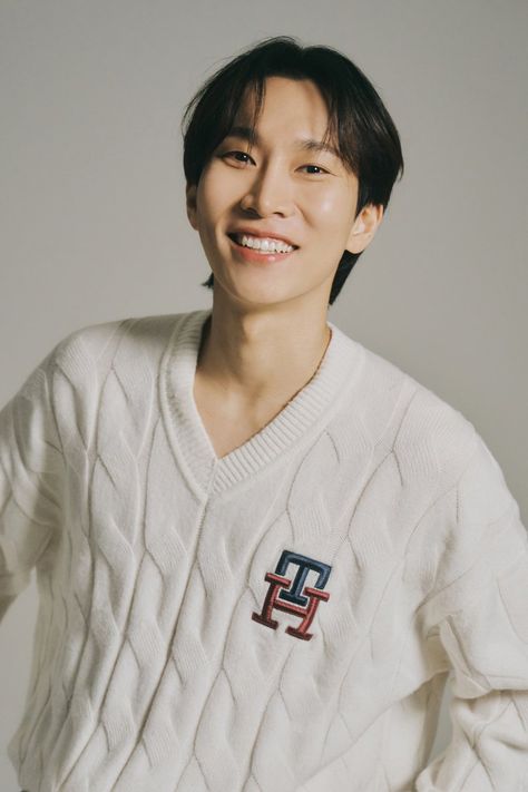 BTOB EUNKWANG on a white sweater 