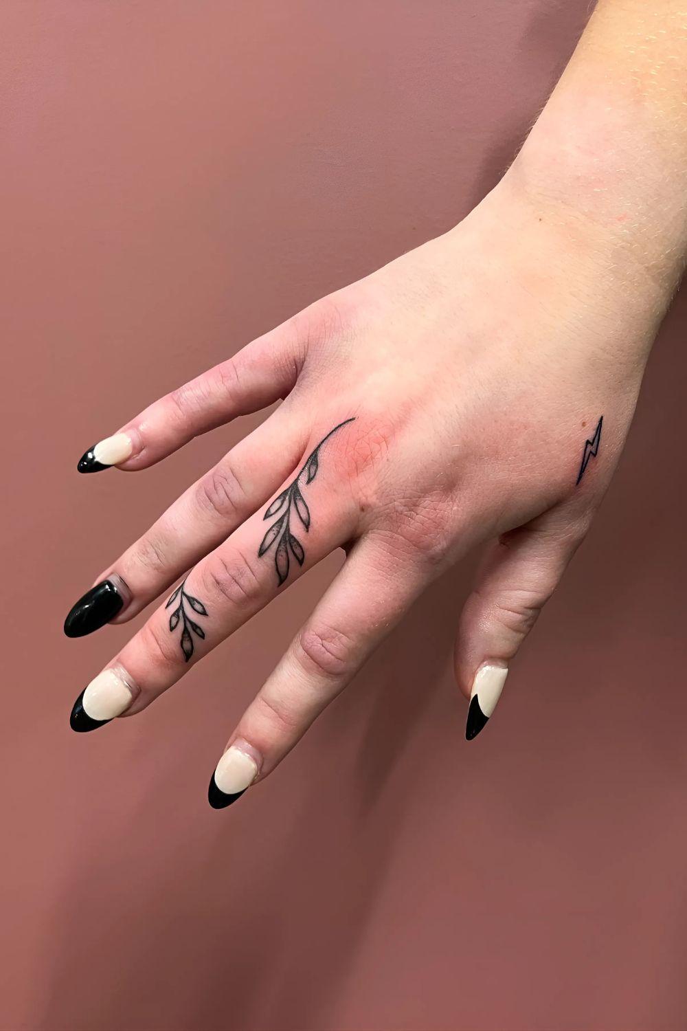 Vine Finger Tattoo