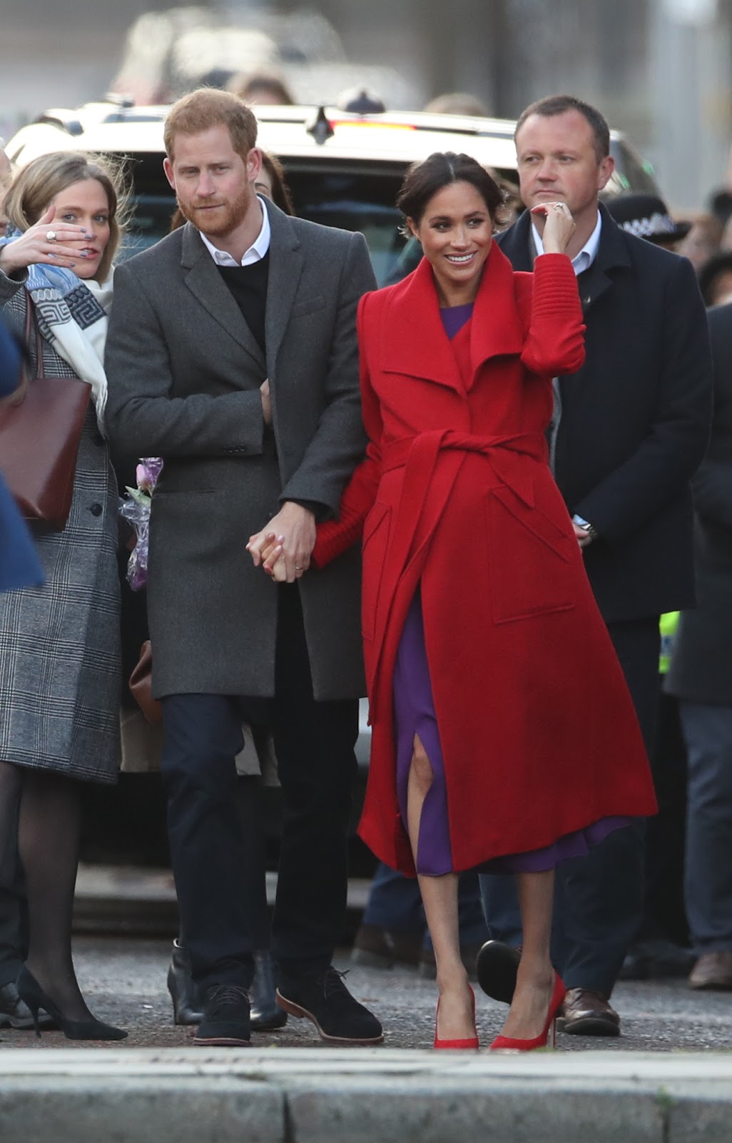 The Duke and Duchess of Sussex during a walkabout as they visited a new sculpture in Hamilton Square on January 14, 2019. | Source: Getty Images