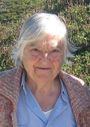 https://upload.wikimedia.org/wikipedia/commons/f/f9/Etel_Adnan%2C_2008_%28cropped%29.jpg