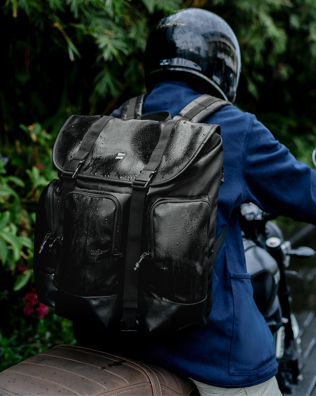 Tas Tahan Hujan Bodypack Tri Hector Laptop Backpack