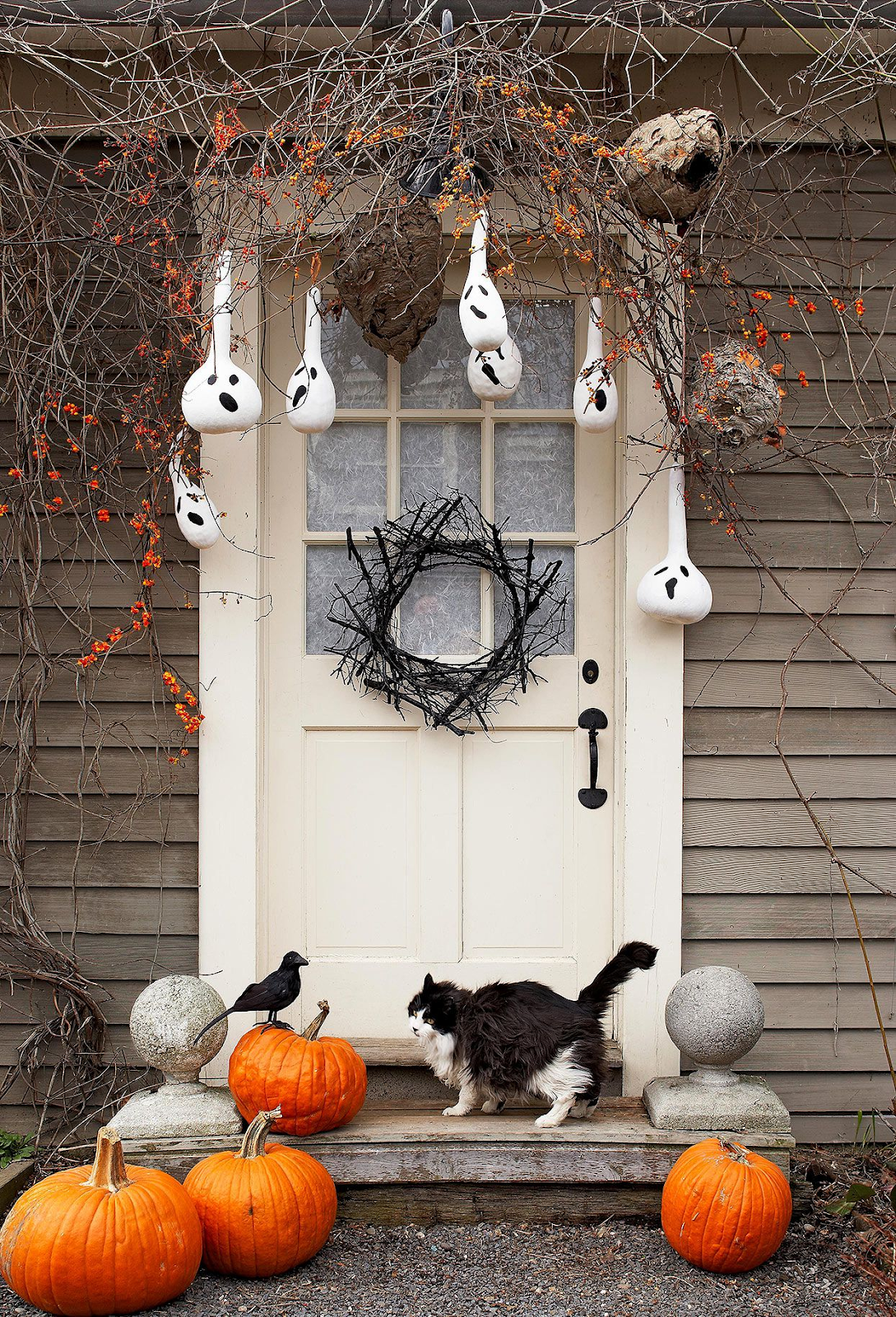 Kid-Friendly Halloween Decor Ideas