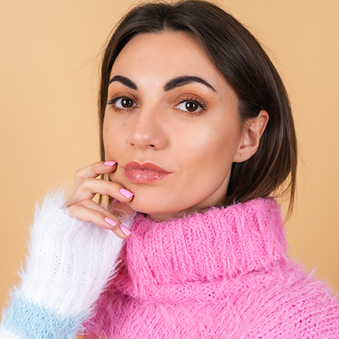 Charmacy Luxe Creme Lipstick for hydrated soft glam lips - Charmacy Milano