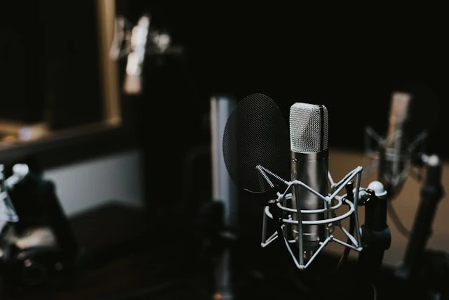 Apa Ide Nama Podcast Berbagai Topik?