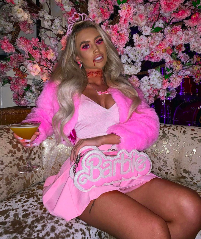 barbie costumes, barbie halloween costumes, barbie halloween costume ideas, barbie halloween costume for women, barbie halloween outfit, barbie costume ideas, barbie costume ideas women