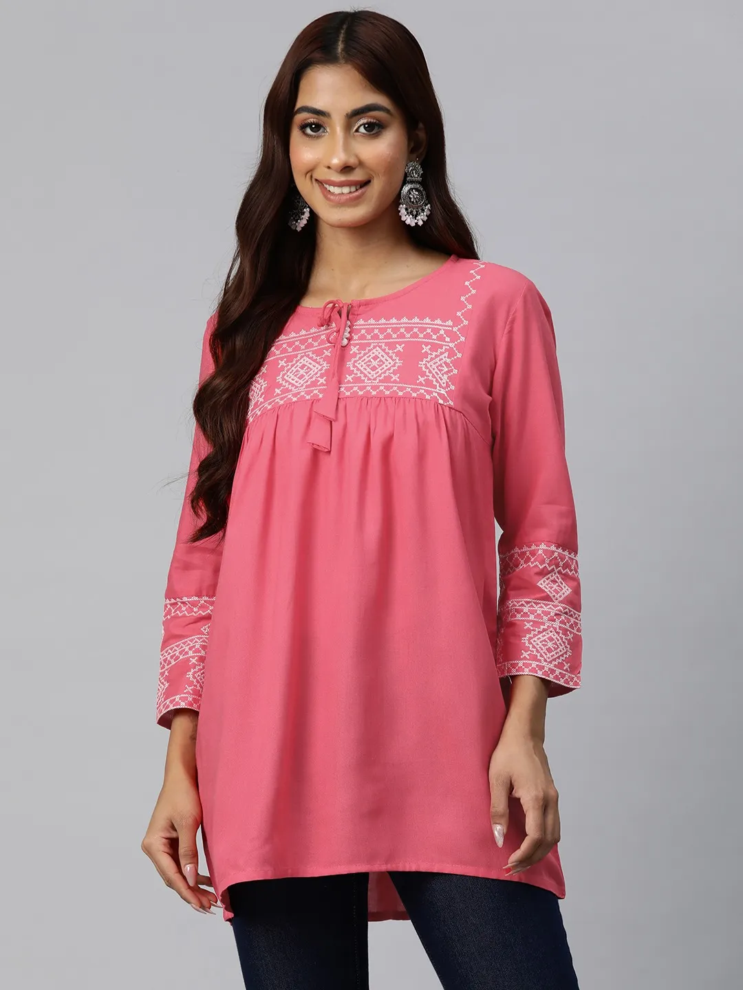 casual-yet-classy-everyday-womens-tops-youll-love