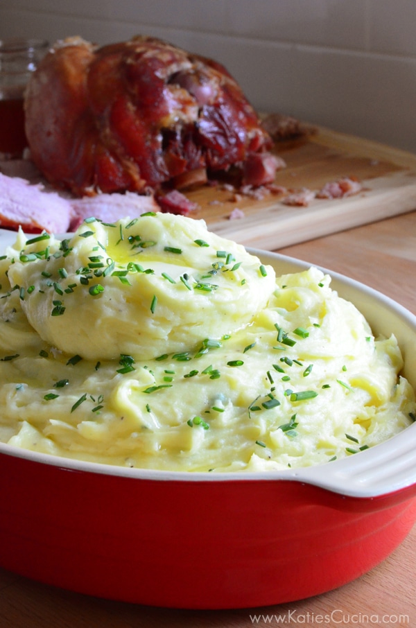 Sour Cream and Chive Mashed Potatoes