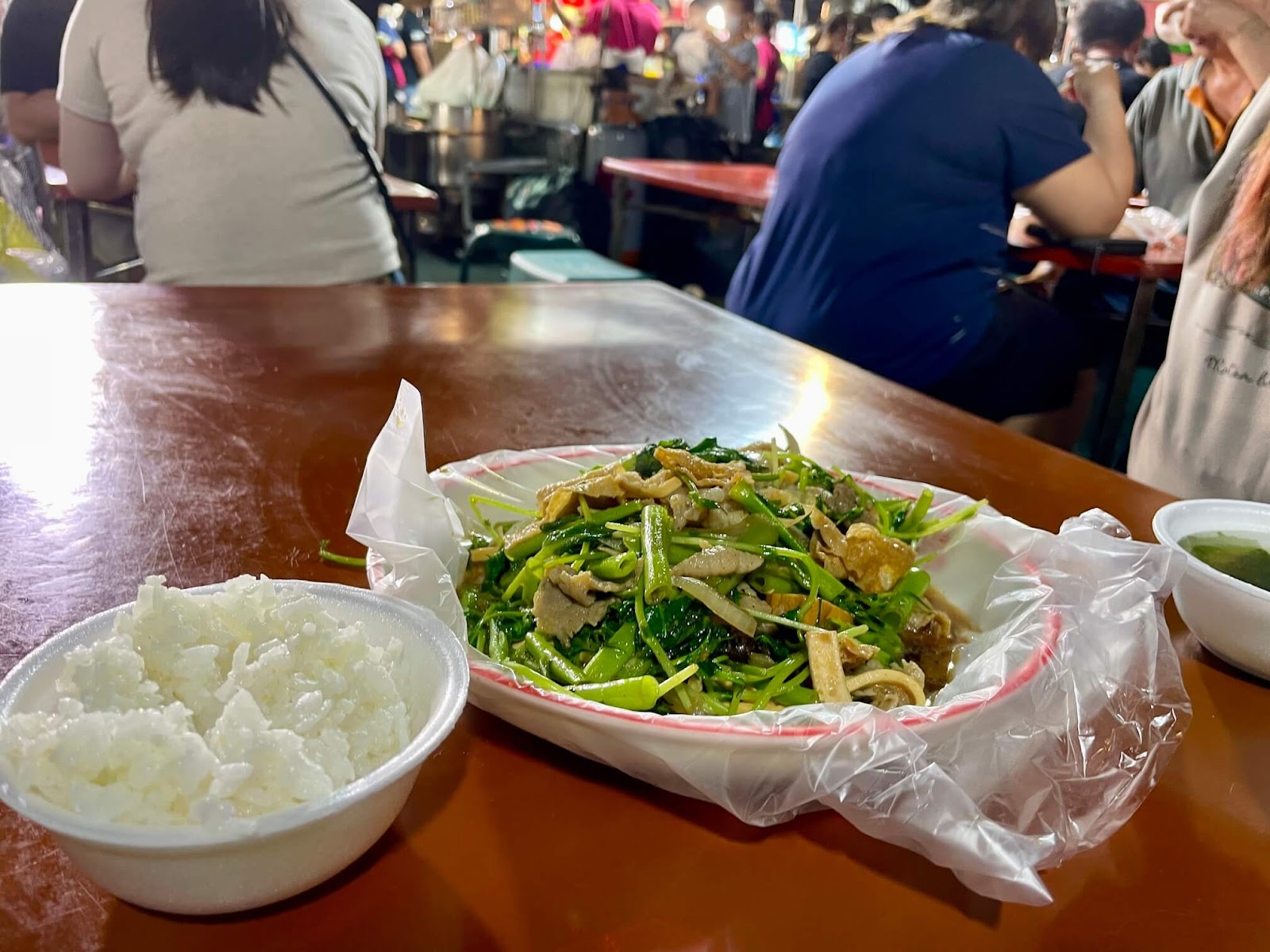 梧棲中港夜市必吃美食-洪鼎牛蒙古烤肉