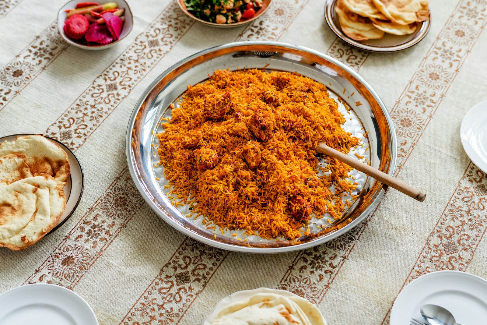 Experimentează gastronomia locală în locuri speciale