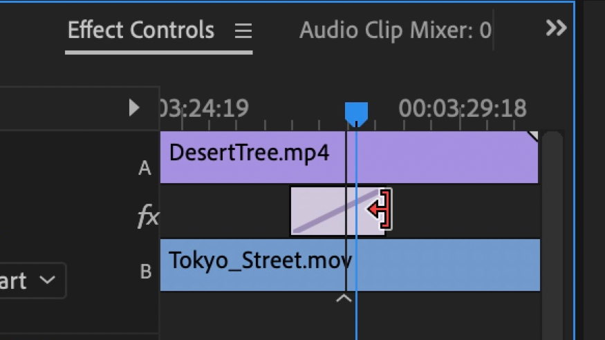transition box appears between two video bars. A red arrow and bracket are visible on the right edge of the transition box