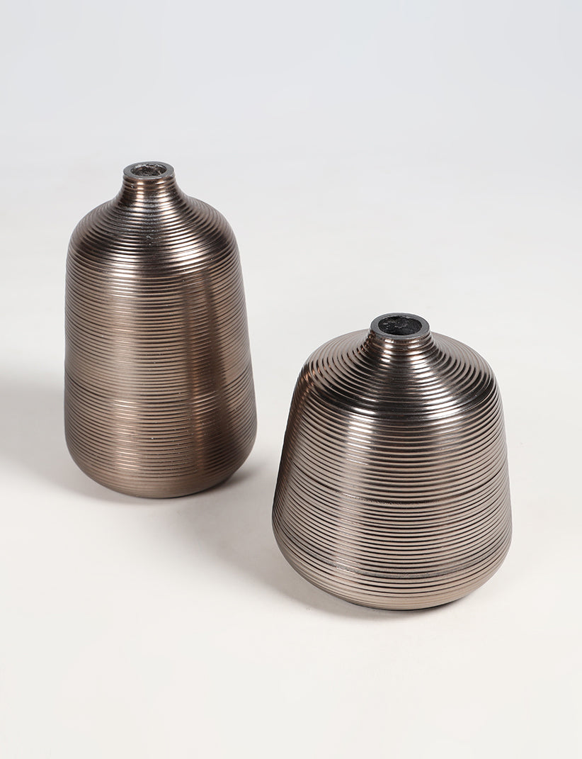 9+ Sculptural Vases to Style in Your Home