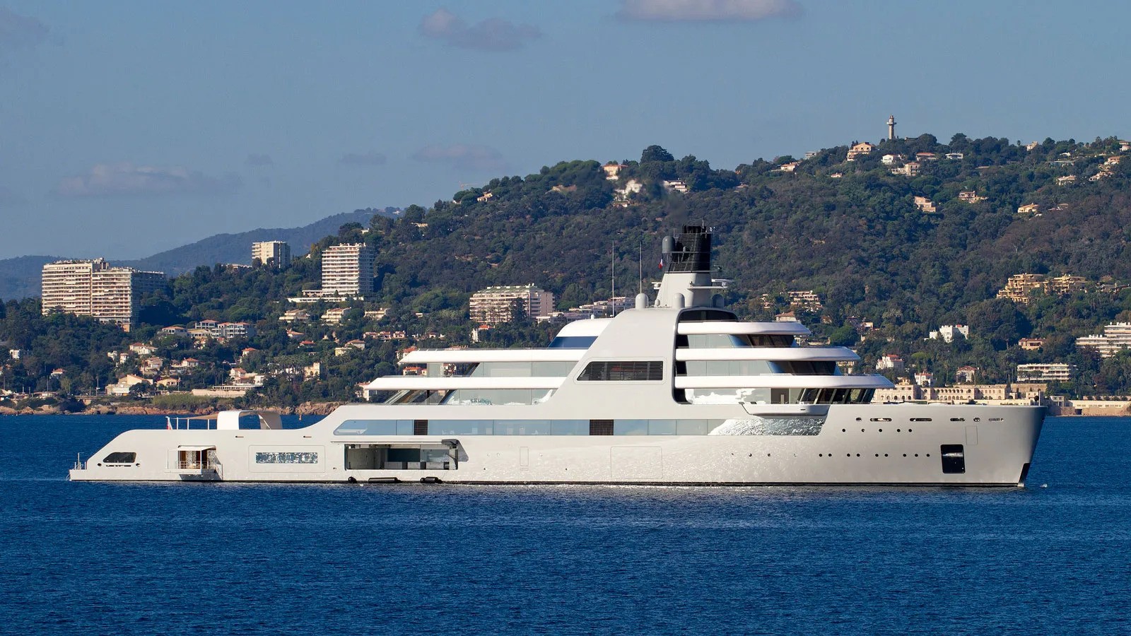 Solaris Yacht