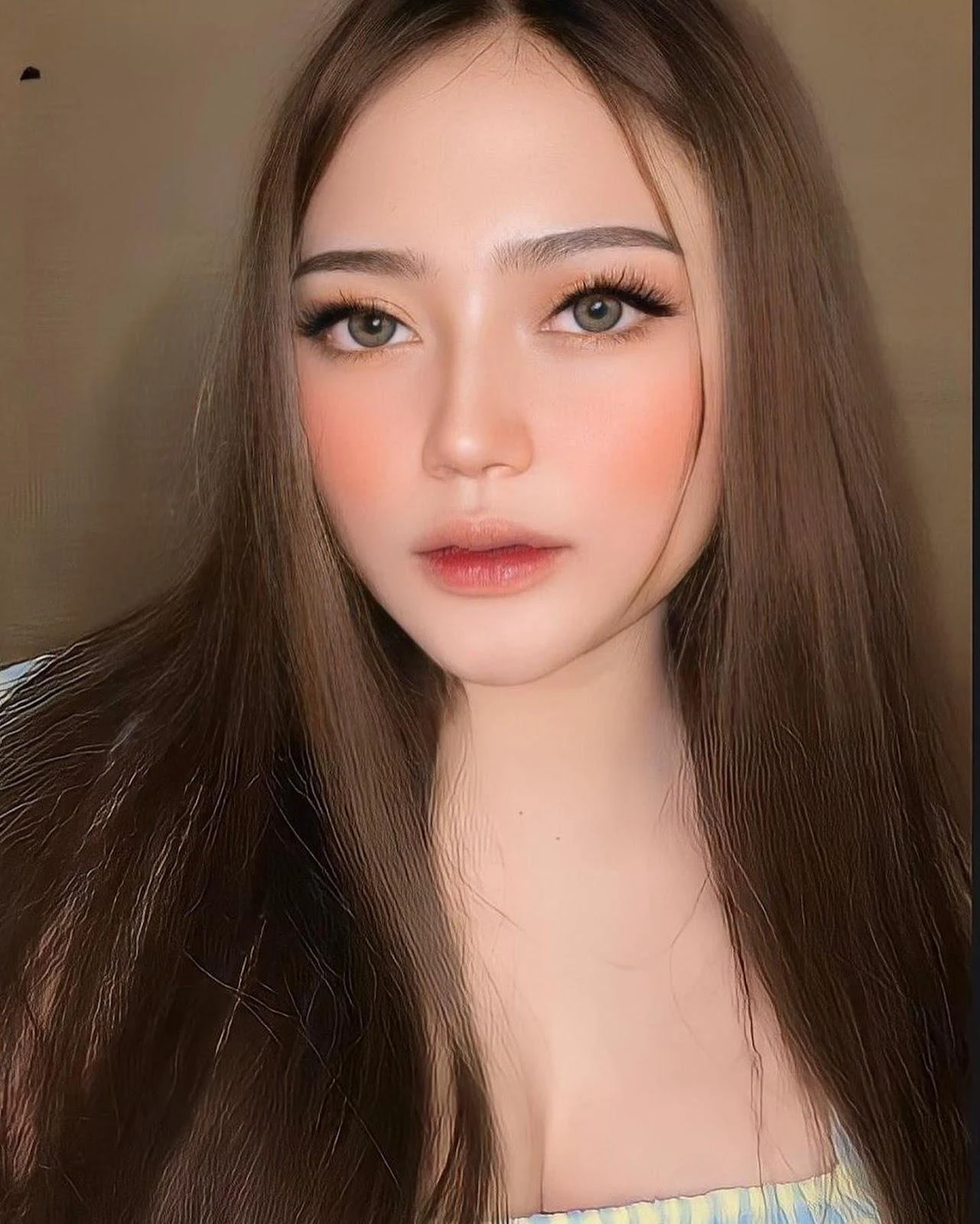 Wanita Cantik yang Membuatmu Hanyut dalam Fantasi, wanita cantik, hanyut dalam fantasi, cewek seksi