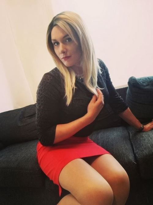 Beautiful Crossdressers Who Look Like Real Women