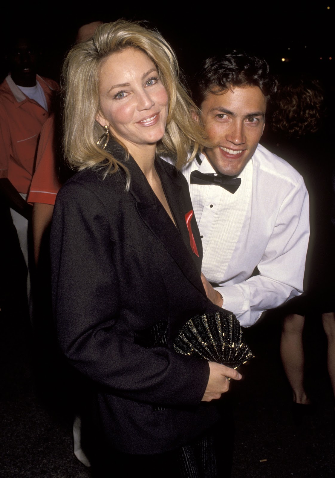 The actor poses with Heather Locklear at the 19th Annual People's Choice Awards, on March 9, 1993 | Source: Getty Images