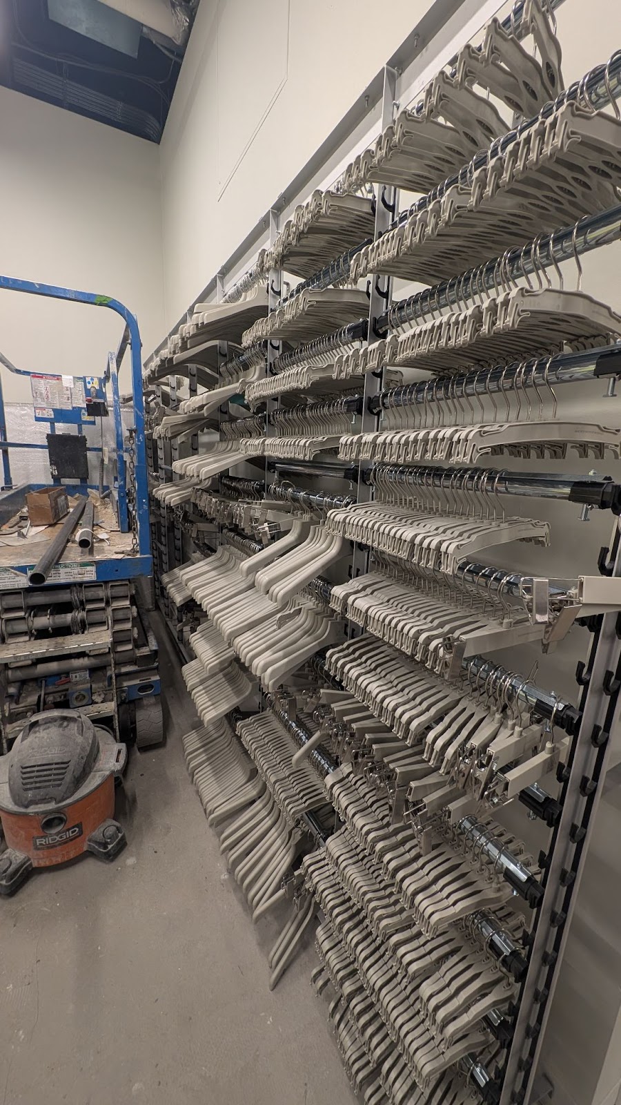 Backroom IRSG Wall Mount Hanger Management 