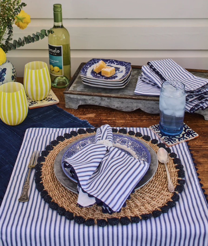 The Waverly Dinner Napkin Set brings sophistication to your table while offering an eco-friendly alternative to disposable options.