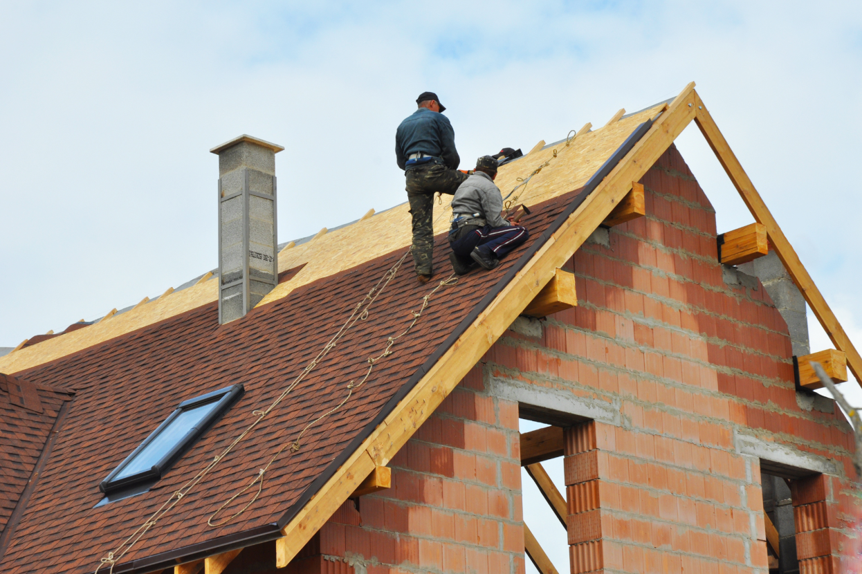 The Role of Roofing in Energy Efficiency: How to Save on Your Bills