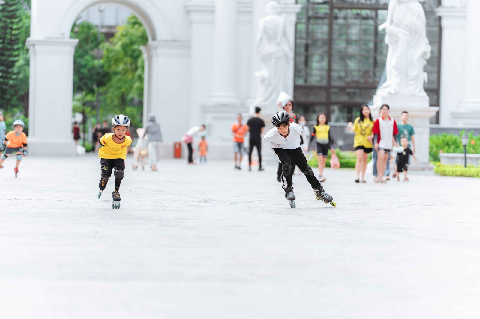 Các loại giày trượt patin màu hồng trên thị trường