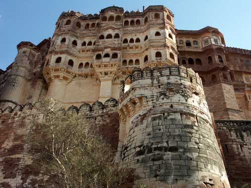Jodhpur car tours, car hire Jodhpur, taxi services Jodhpur