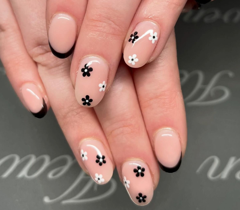 Retro Black and White