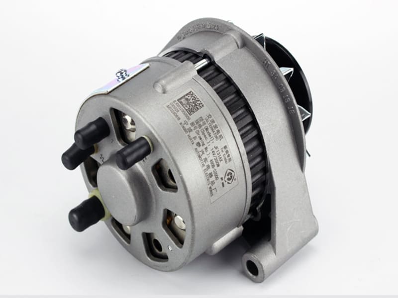 Máy phát điện giúp xe nâng hoạt động ổn định Máy phát điện giúp xe nâng hoạt động ổn định