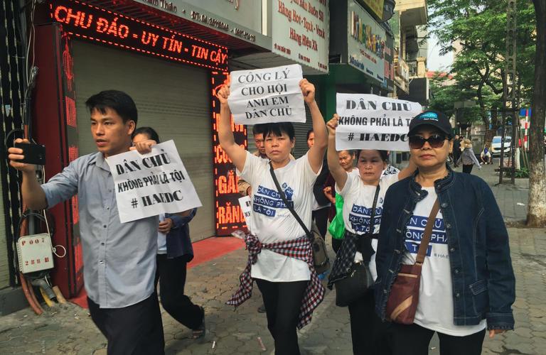 As Vietnam tightens leash on criticism, scores are jailed and exiled  