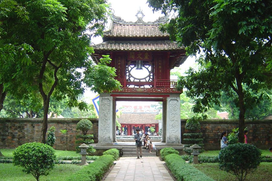 The Temple of Literature - Quoc Tu Giam.