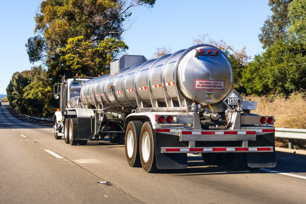 Road Tankers Revolutionising Bulk Transport Across Industries