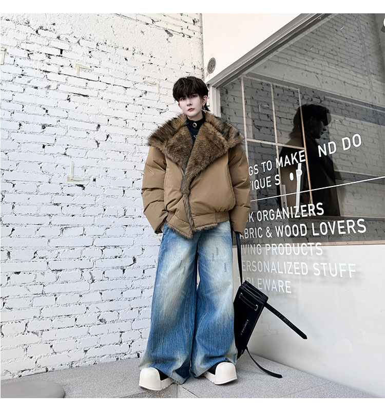 Korean Men's Fashion: Urban Elegance: A Korean Man’s Relaxed and Statement-Driven Look