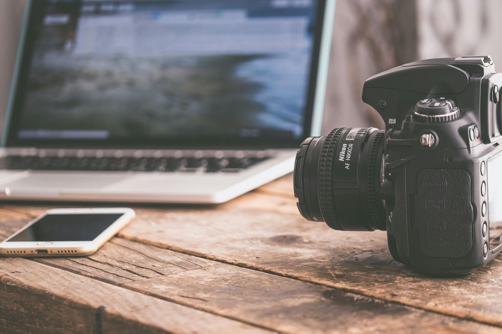 Pros of Video Prospecting?
