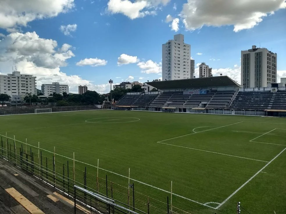 Entrada de menores de 12 anos será permitida no jogo entre ...